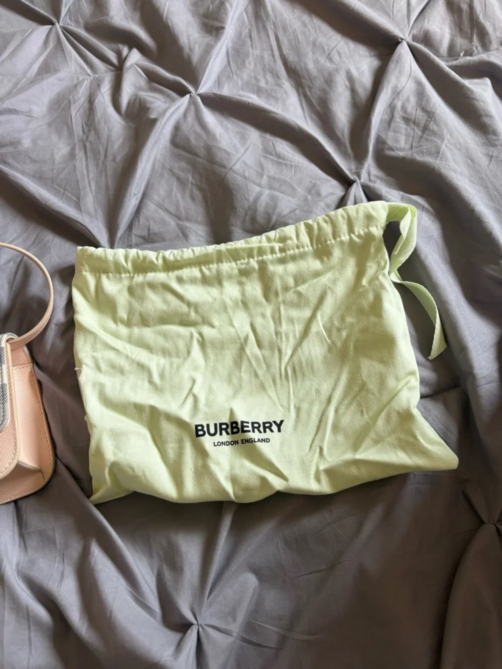 Burberry Beige and Nova Check Crossbody Shoulder Bag - Picture 4 of 5